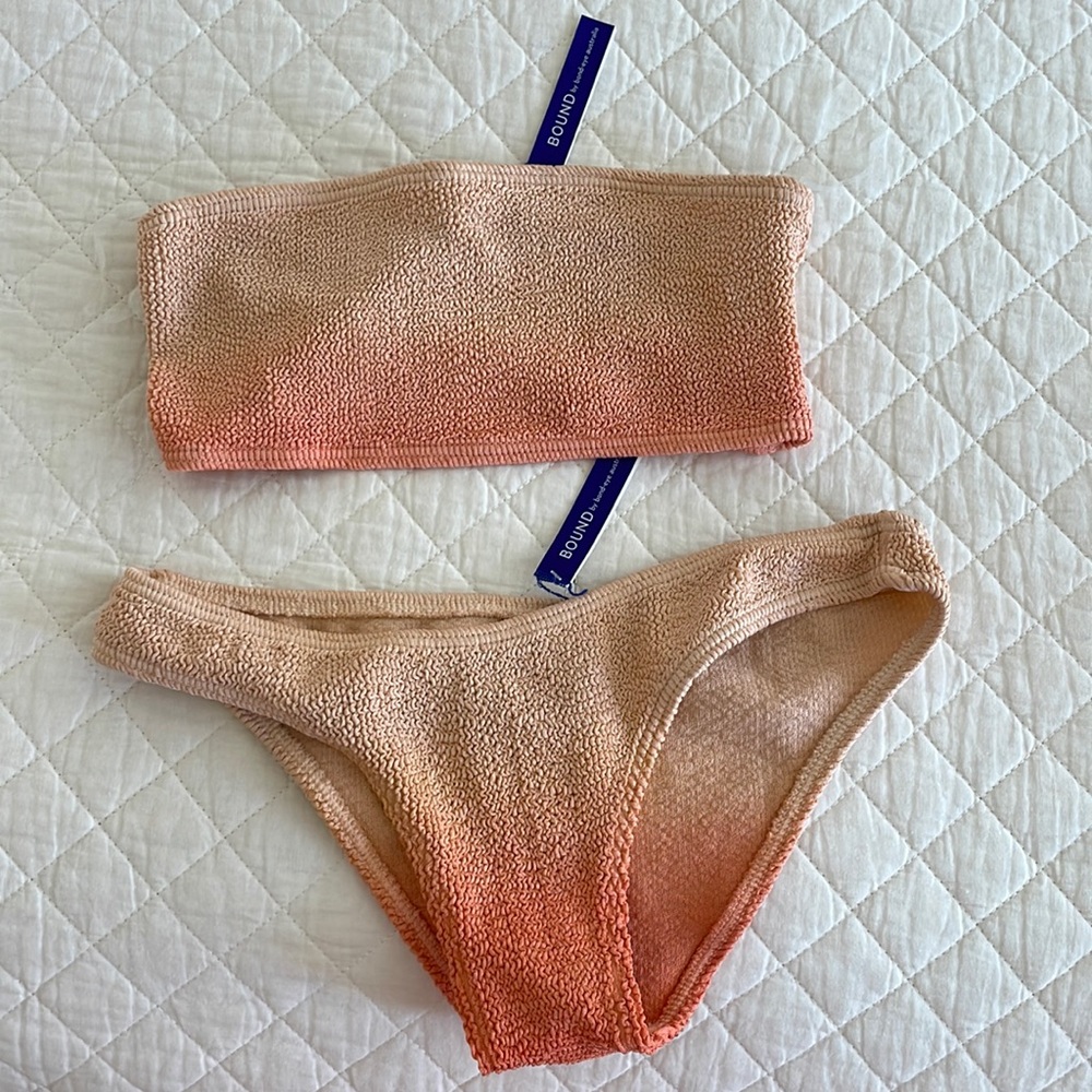 Bond-eye bikini